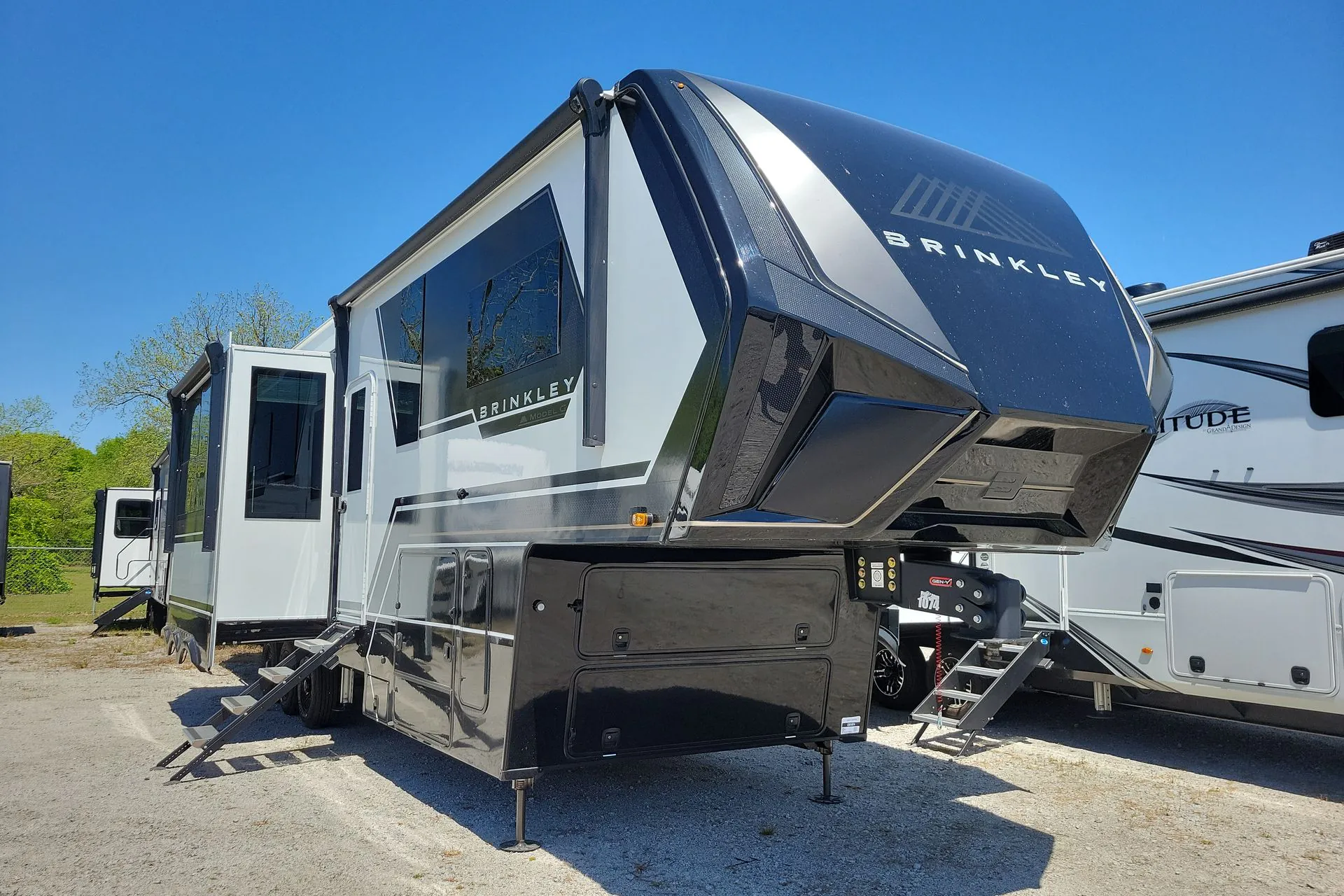 2025 Brinkley Model G 3500