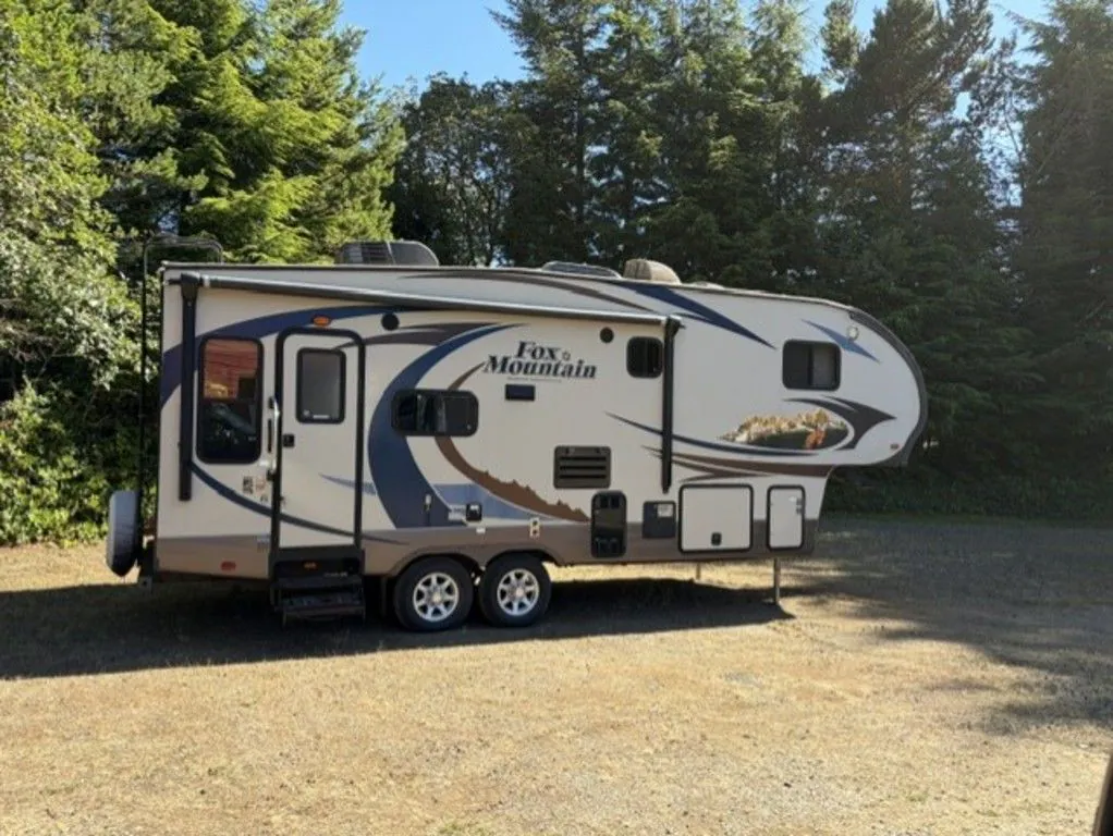 2014 Northwood Fox Mountain 235RLS - Photo 2