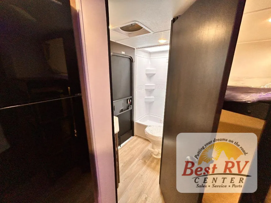 2027 Forest River Cherokee Grey Wolf 26KF, Photos photo 72