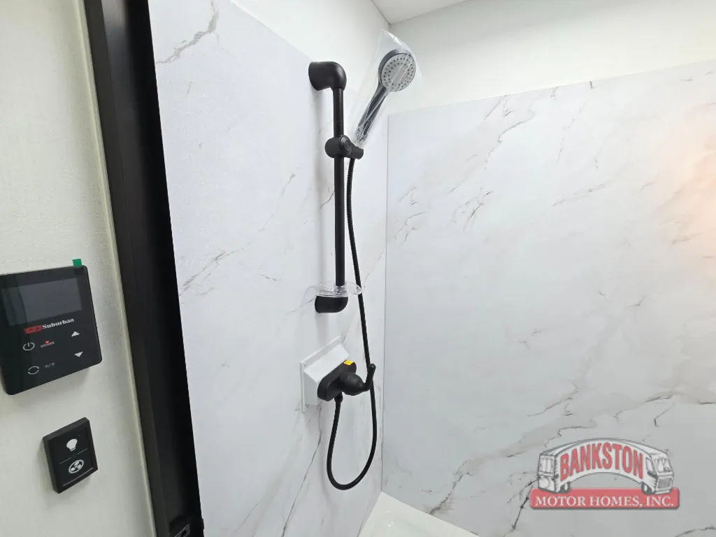 2027 Entegra Coach Emblem 36U, Photos photo 45