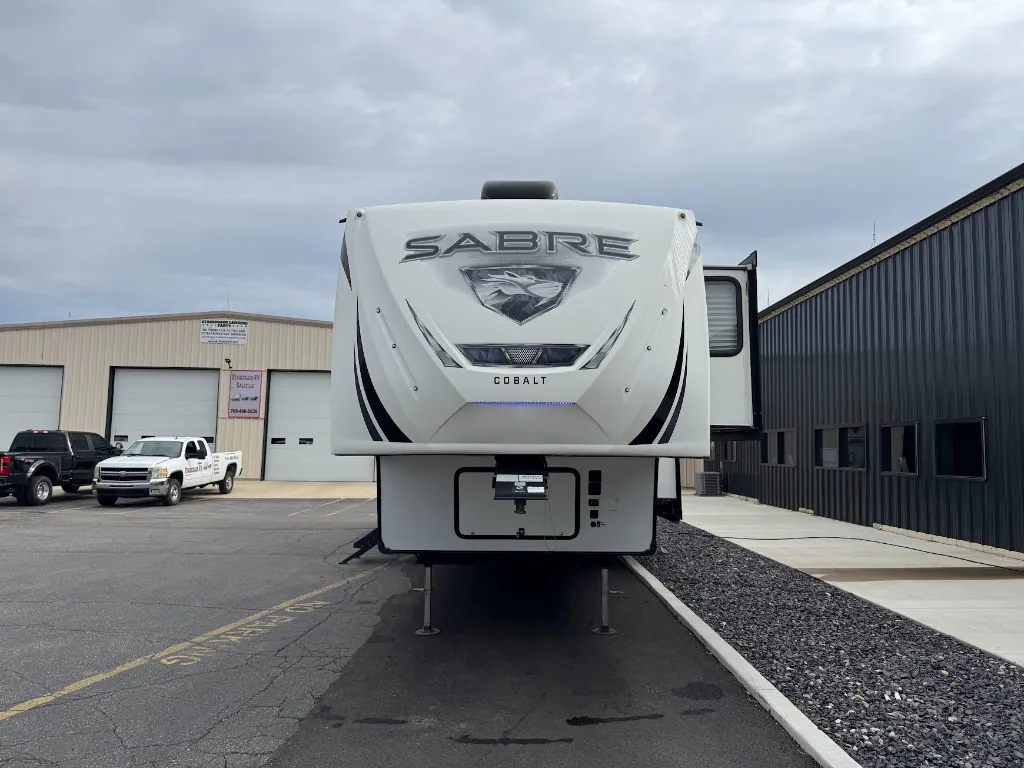 2019 Forest River Sabre 36BHQ, Photos photo 7