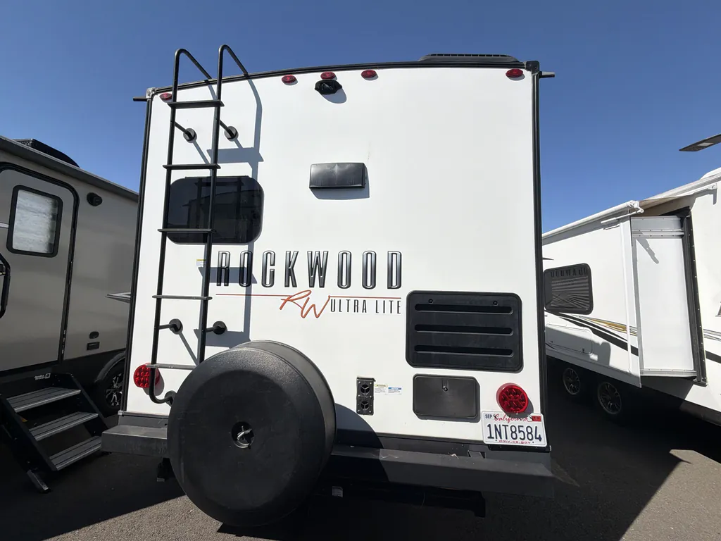 2022 Forest River Rockwood Ultra Lite 2614BS, Photos photo 7