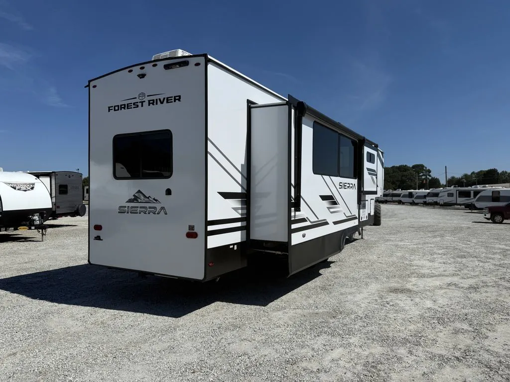 2026 Forest River Sierra 3800RK — Photo 5