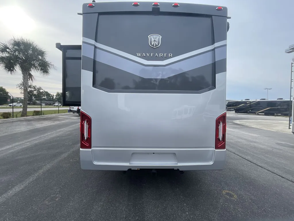 2027 Tiffin Wayfarer 25 PW, Photos photo 5