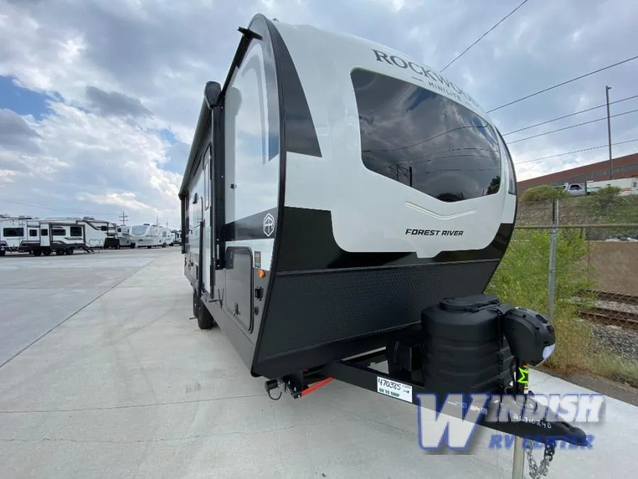 2027 Forest River Rockwood Mini Lite 2509S - Photo 2