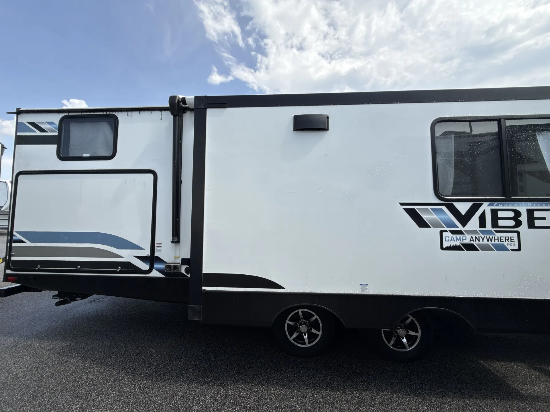 2022 Forest River Vibe 34BH — off campside