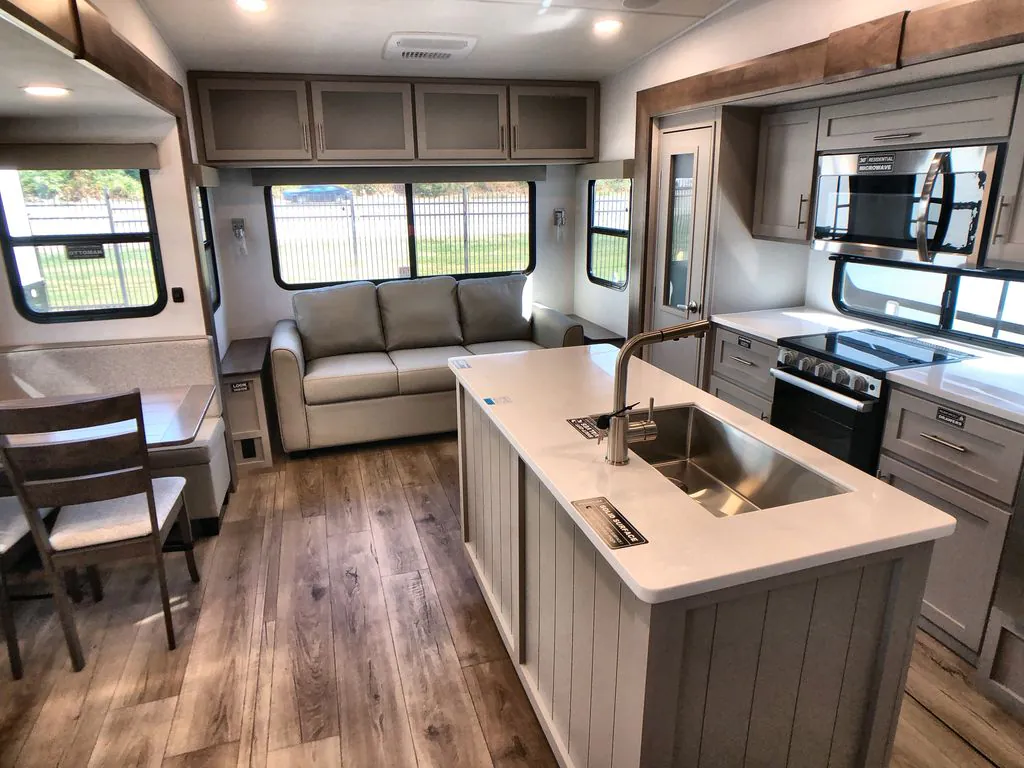 2026 Alliance RV Avenue All-Access 25RL - Photo 2