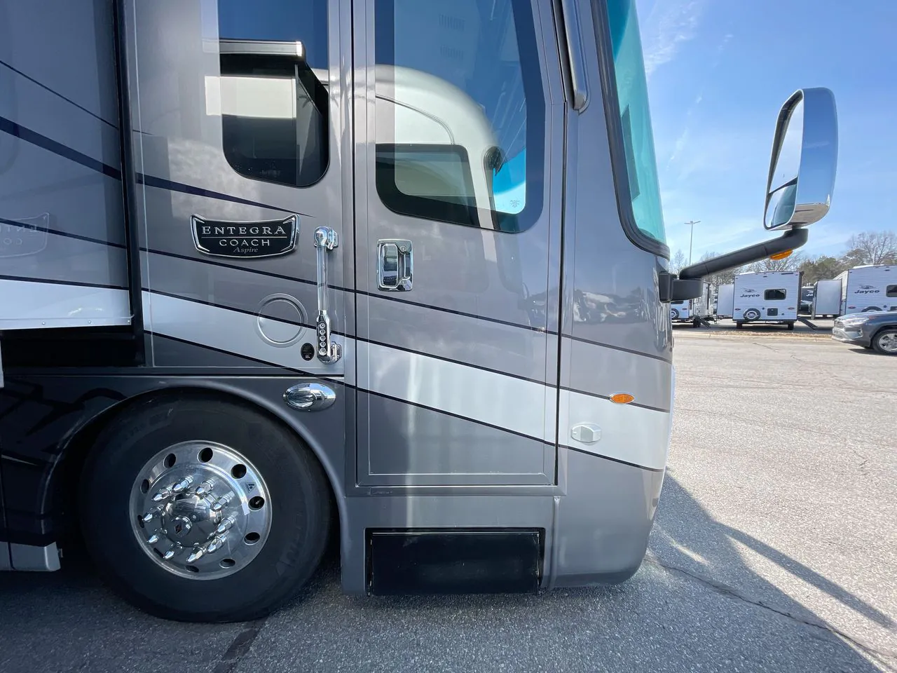 2026 Entegra Coach Aspire 44V - Photo 3