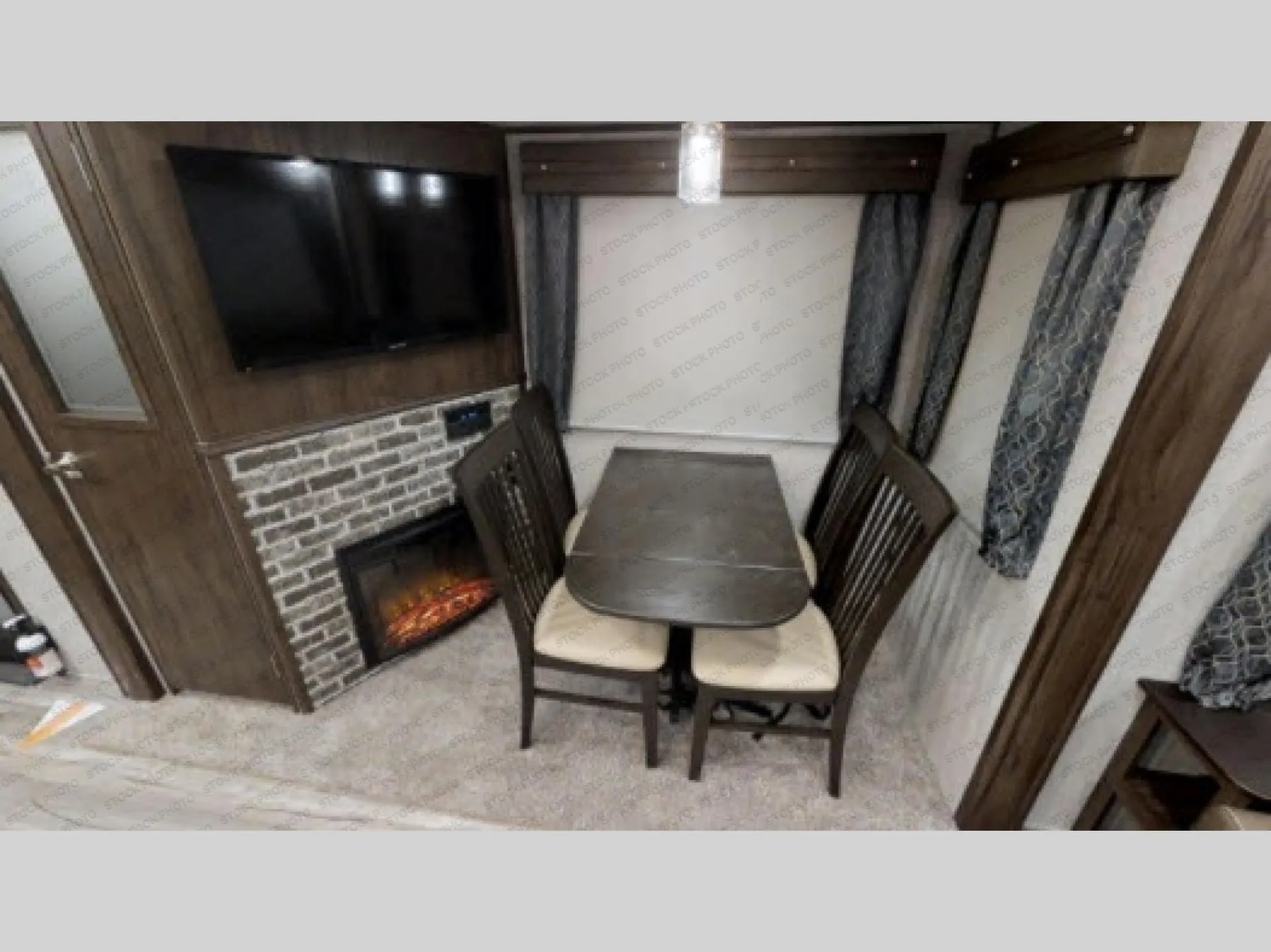 2018 Forest River RV Cherokee Arctic Wolf 285DRL4 - Photo 4
