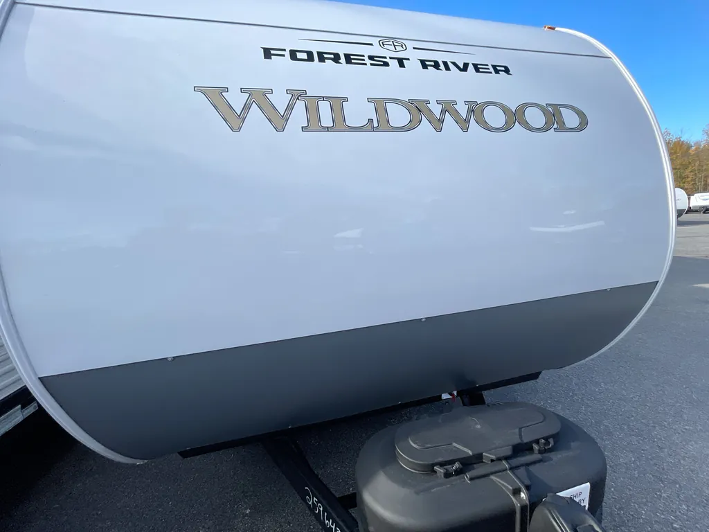 2026 Forest River Wildwood 300ICE, Photos photo 4