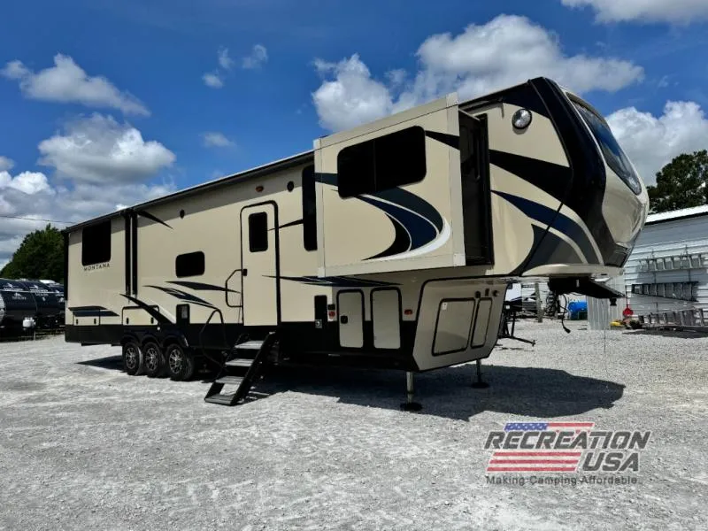 2018 Keystone RV Montana High Country 381TH - Main photo