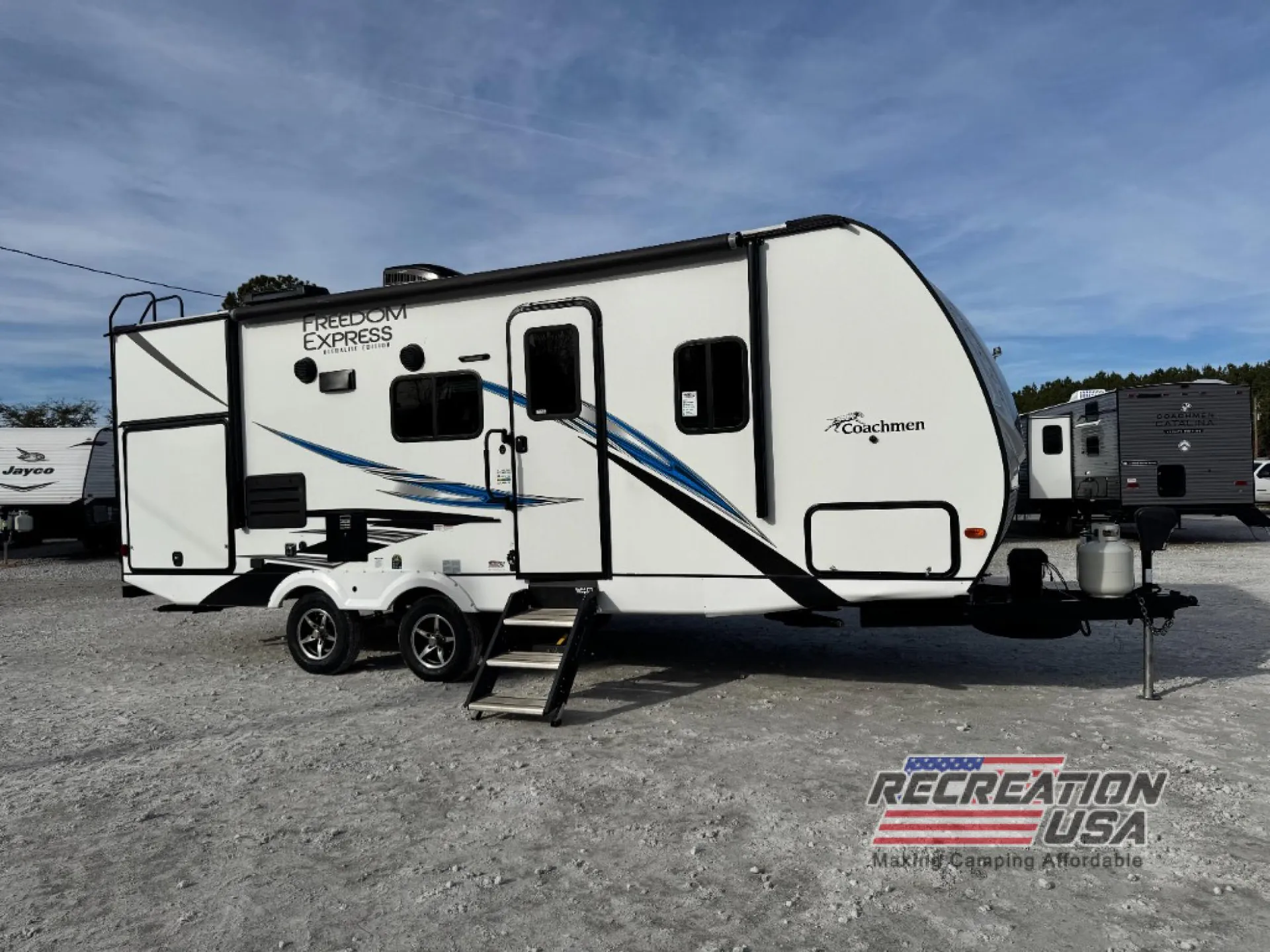 2021 Coachmen Freedom Express Ultra Lite 231 RBDS - Photo 2