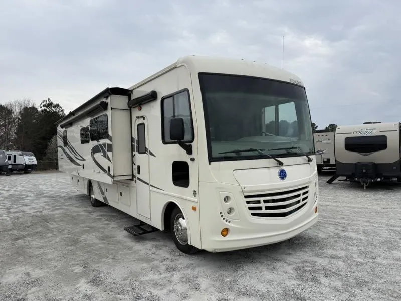 2019 Holiday Rambler Admiral 35R - Photo 2