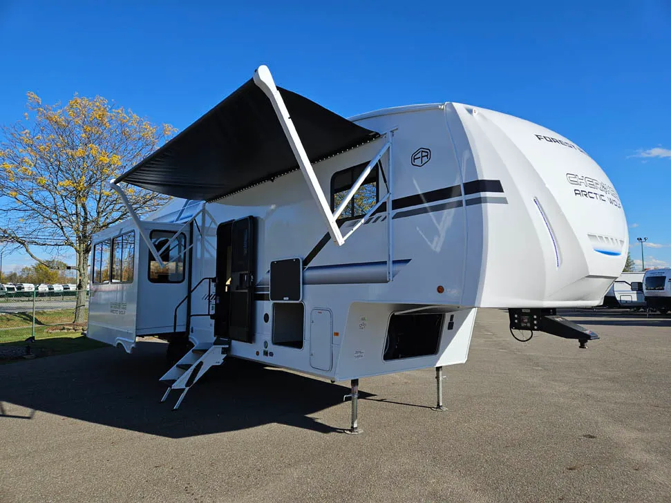 2026 Forest River Cherokee Arctic Wolf 289PANO - Photo 2