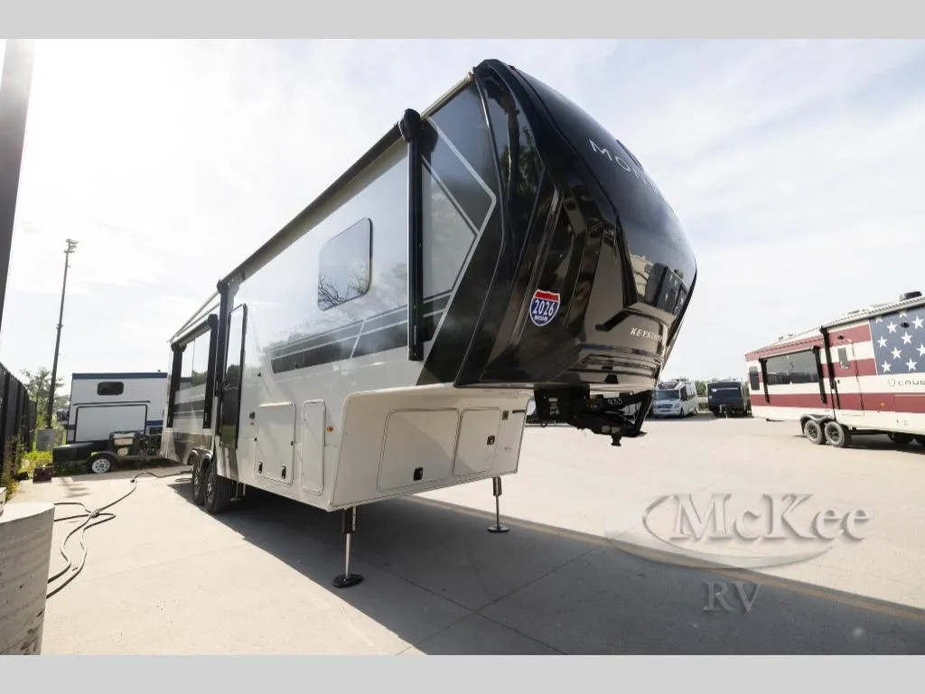 2026 Keystone Montana High Country 290RL - Photo 2