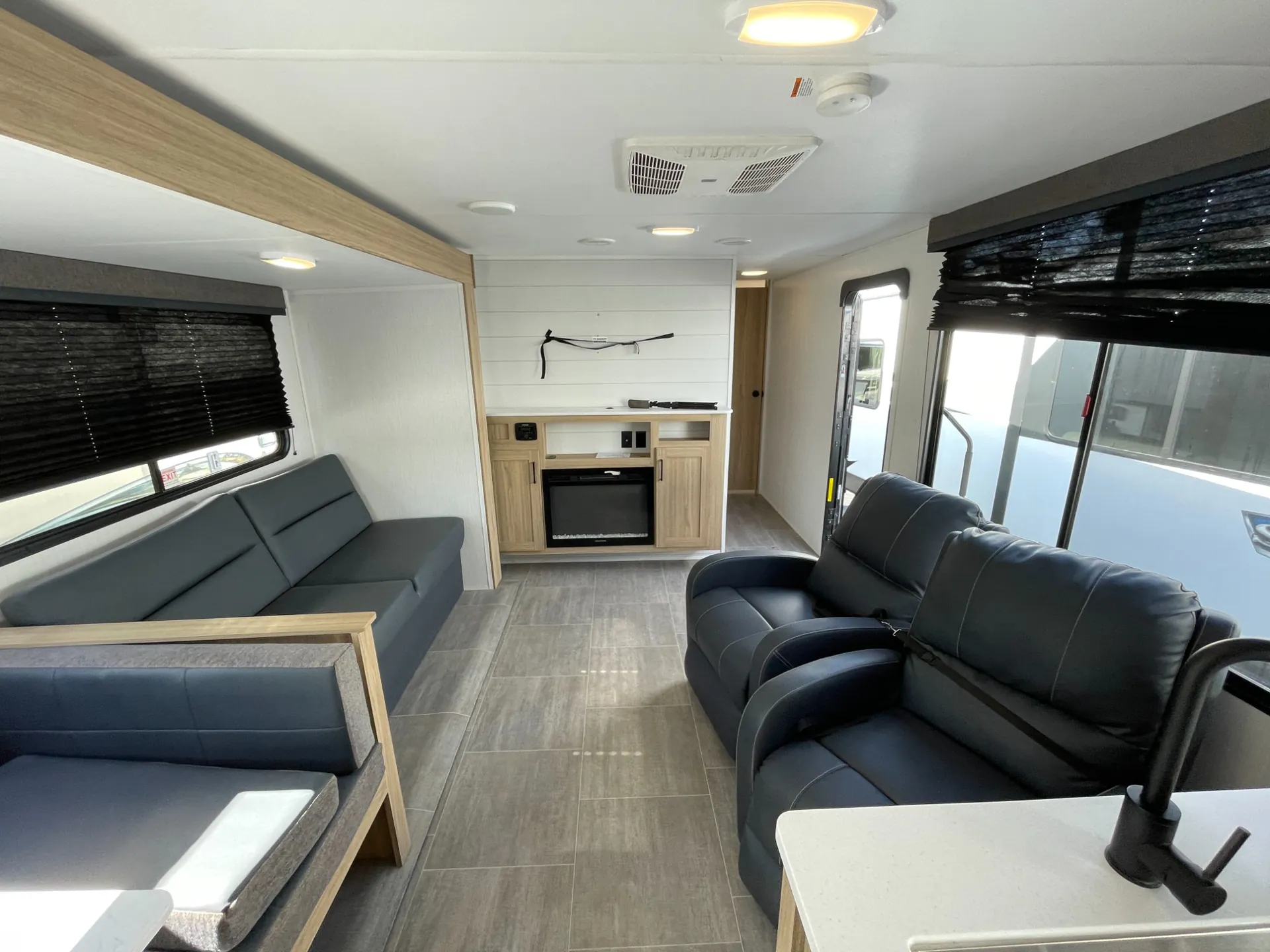 2025 Heartland Prowler 2909RK - Photo 3