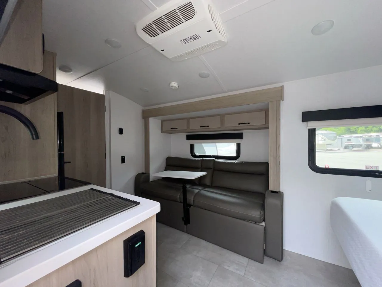 2024 Forest River RV Flagstaff E-Pro 20FBS - Photo 4