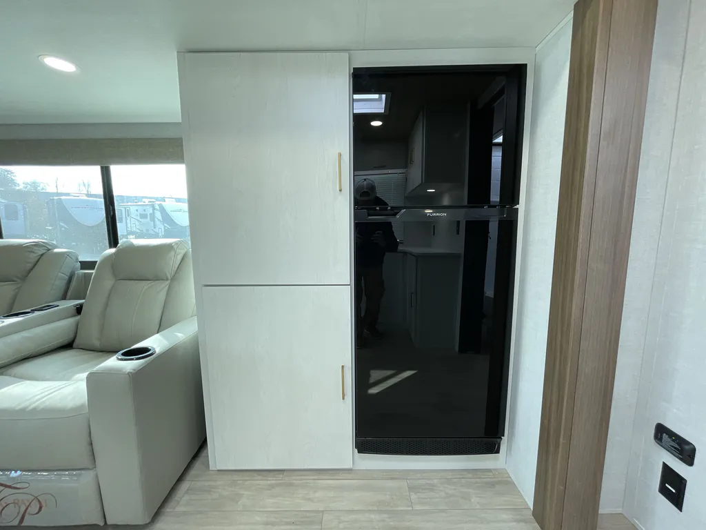2026 Forest River Vibe Extreme Lite 2400RB, Photos photo 10