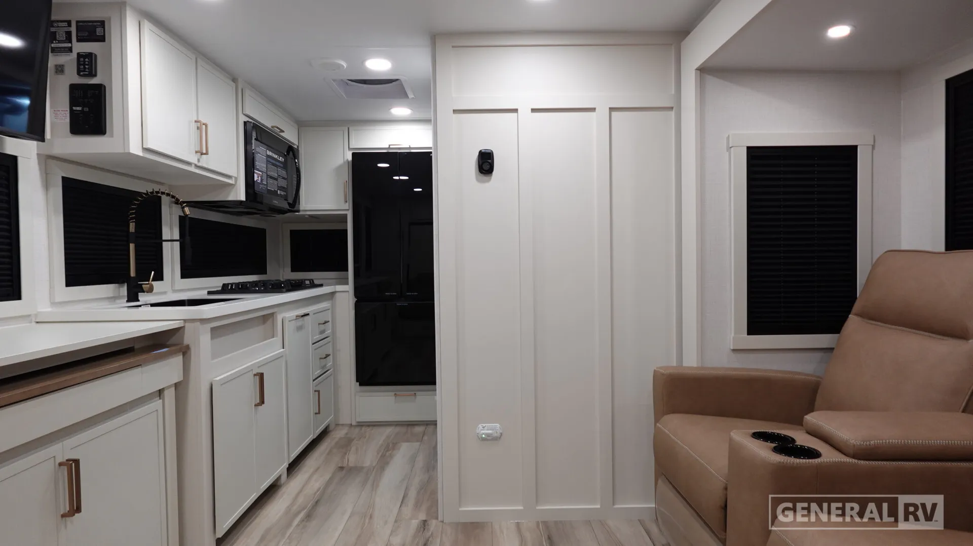 2027 Brinkley Model Ix 20X - Photo 3