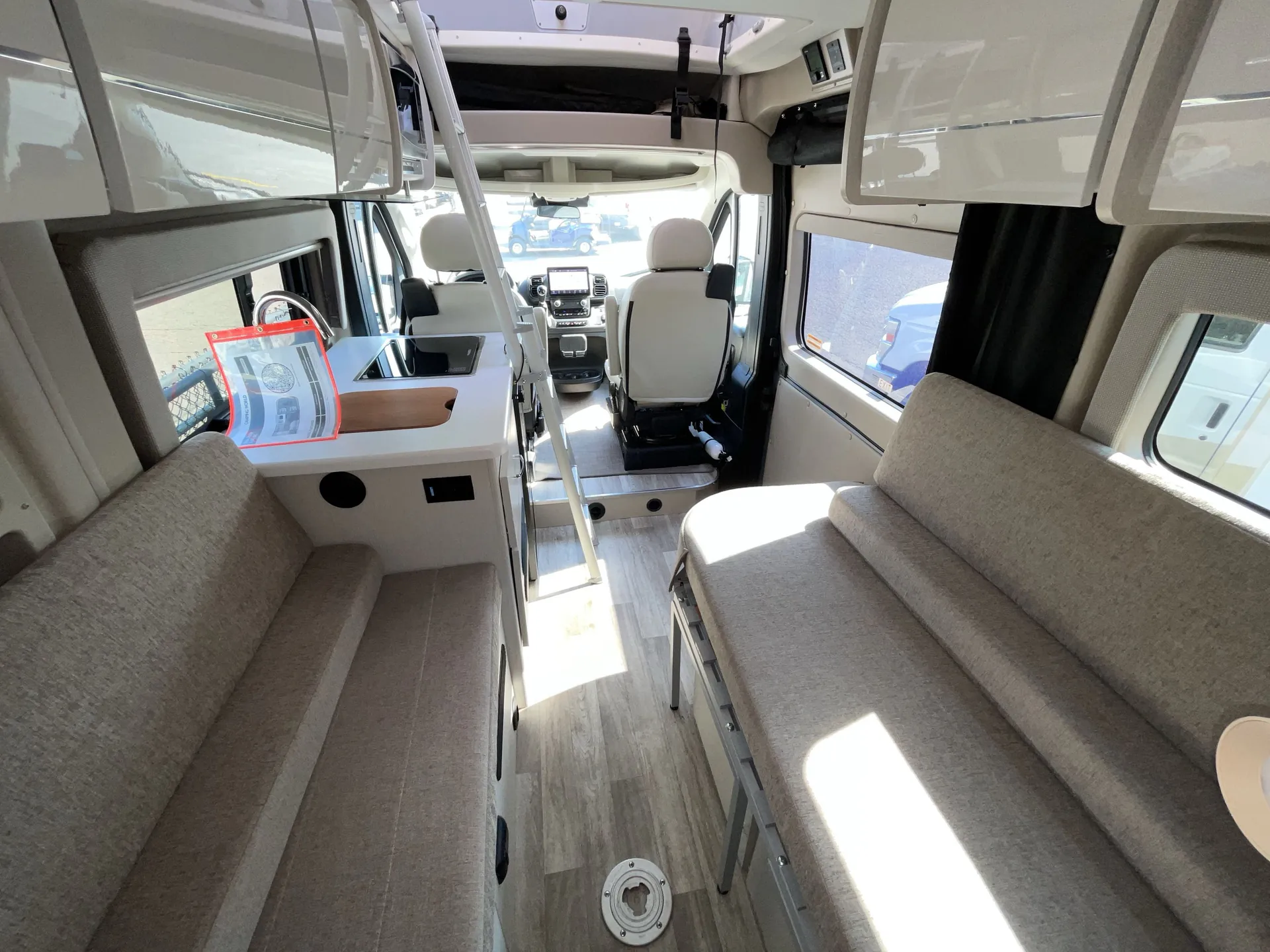 2024 Thor Motor Coach Rize 18G — living area main