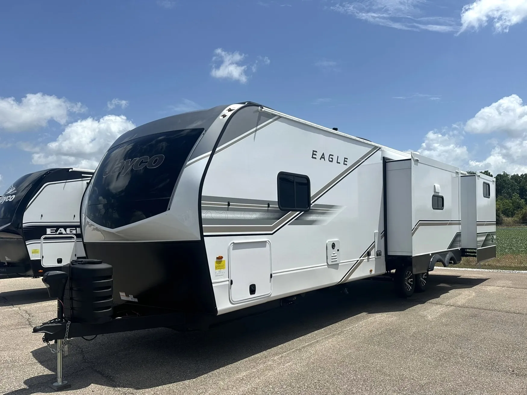 2027 Jayco Eagle HT 312BHOK - Photo 4