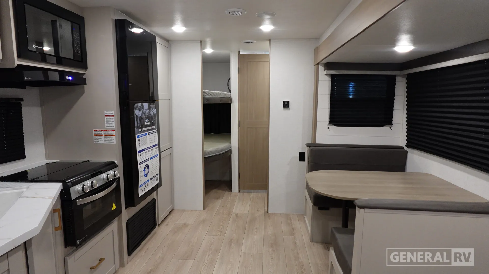 2027 Jayco Jay Flight SLX 261BHS - Photo 3