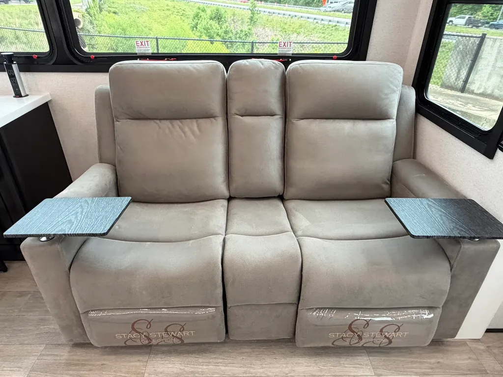 2026 Jayco Pinnacle 36FBTS, Photos photo 21