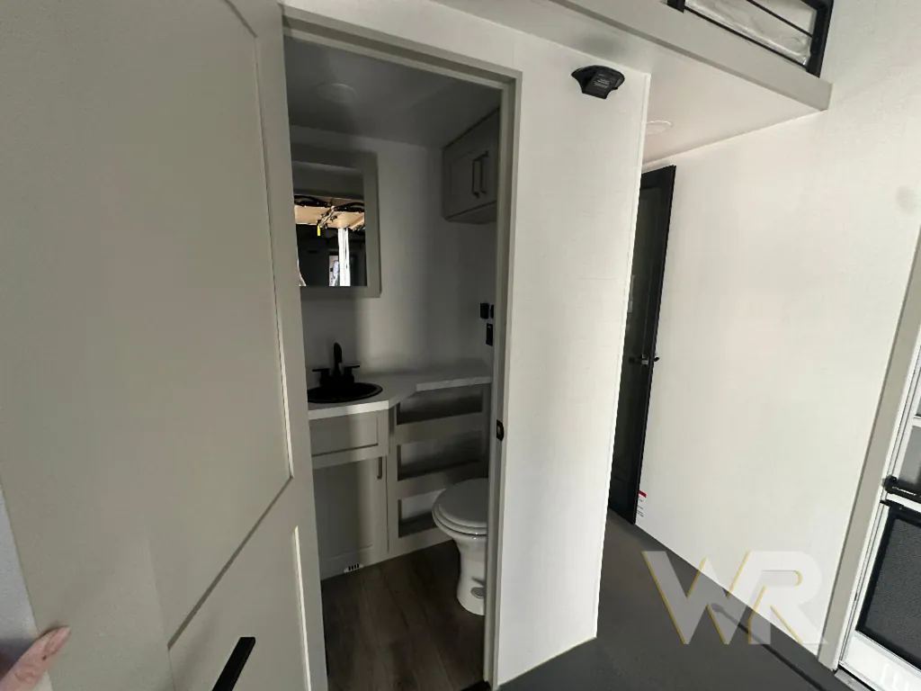 2025 Brinkley Model G 3970, Photos photo 38