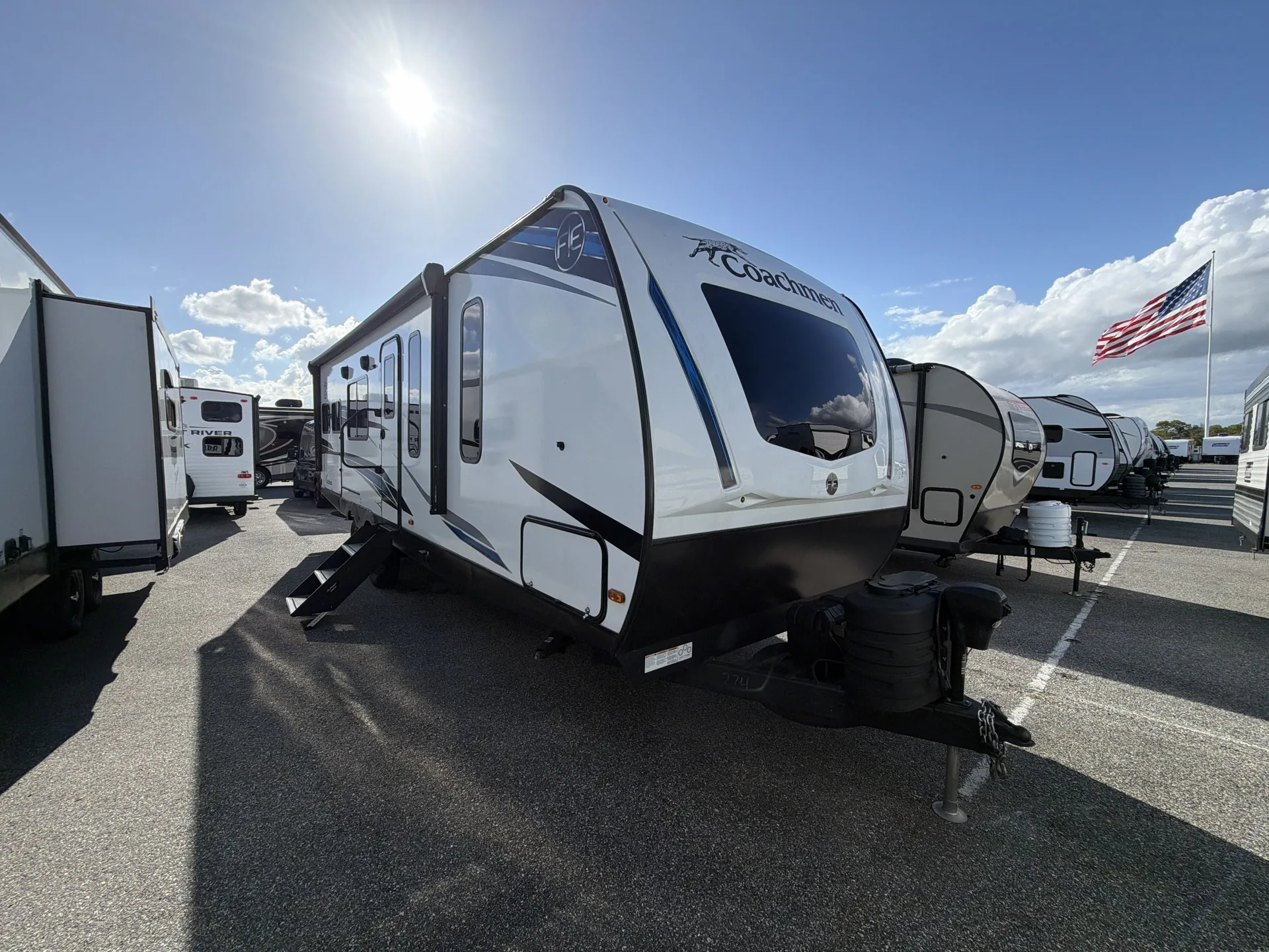 2024 Coachmen Freedom Express Ultra Lite 274RKS