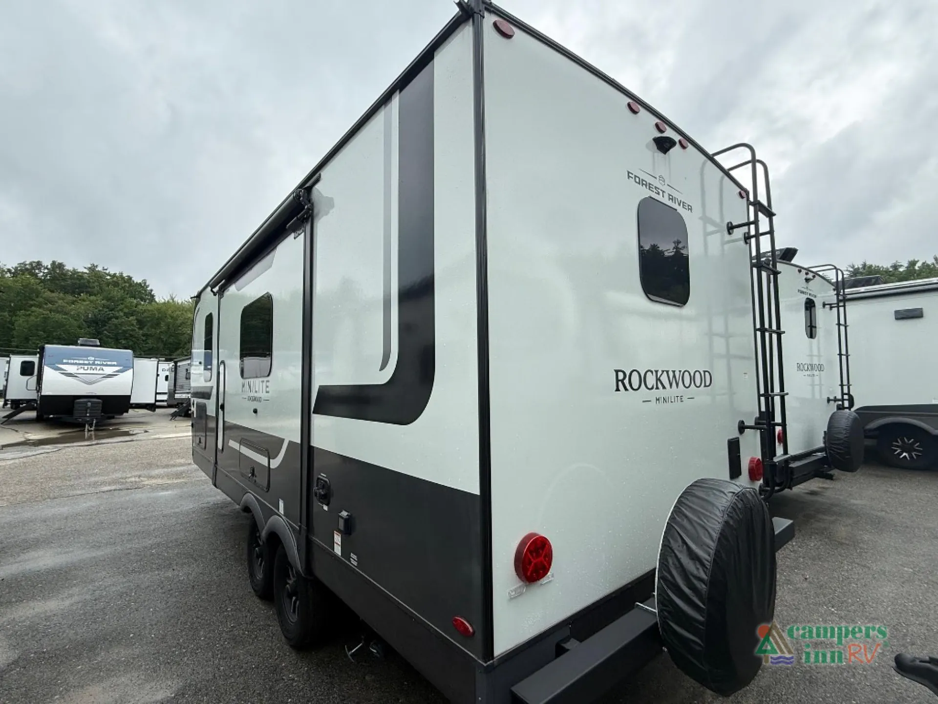 2026 Forest River Rockwood Mini Lite 2214S — Photo 6