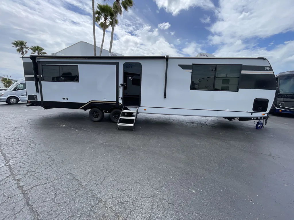 2026 Forest River Vibe 3400XL, Photos photo 5
