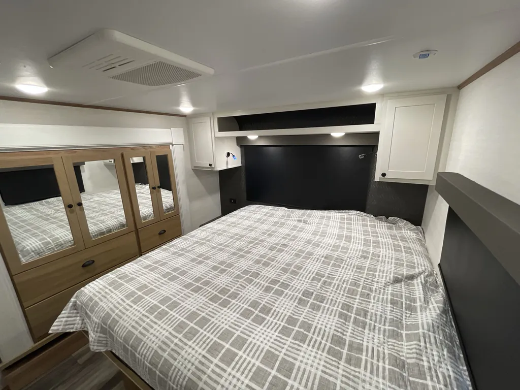 2023 Forest River XLR Nitro 351, Photos photo 13