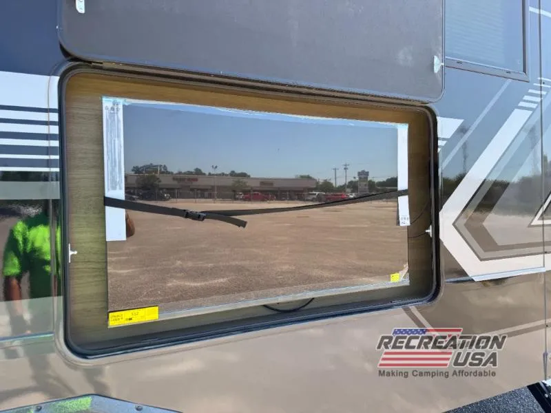 2026 Keystone Fuzion 419 - Photo 3
