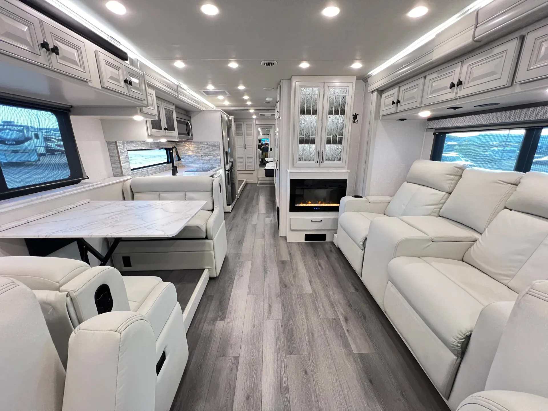 2024 Holiday Rambler Nautica 34RX - Photo 4