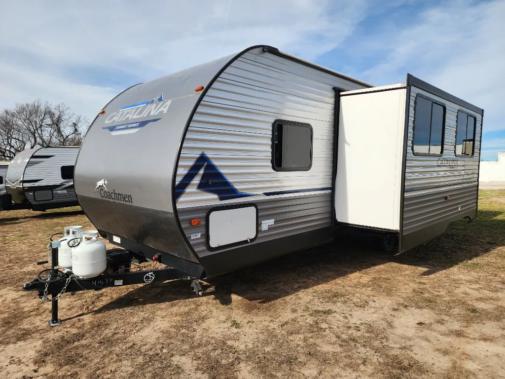 2023 Coachmen Catalina Summit Series 8 261BHS - Photo 4