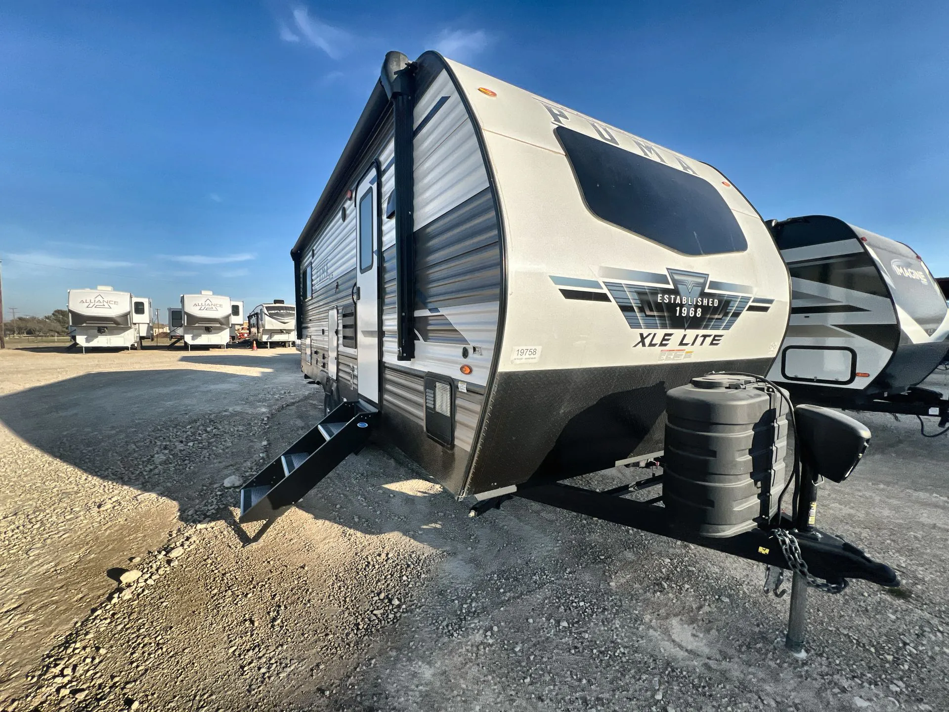 2024 Palomino Puma XLE Lite 22FKC - Photo 3