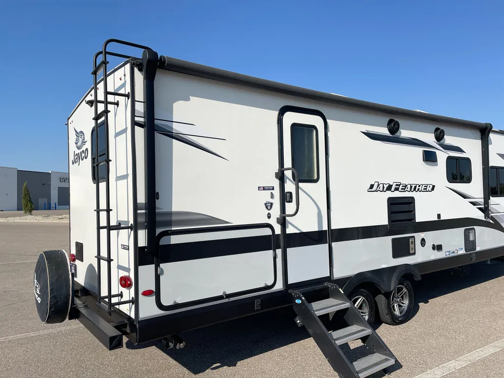2022 Jayco Jay Feather 25RB, Photos photo 35