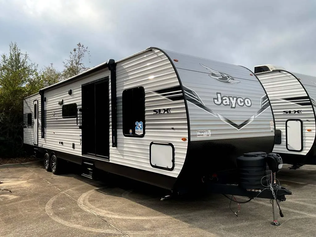 2026 Jayco Jay Flight 380DQS - Photo 3