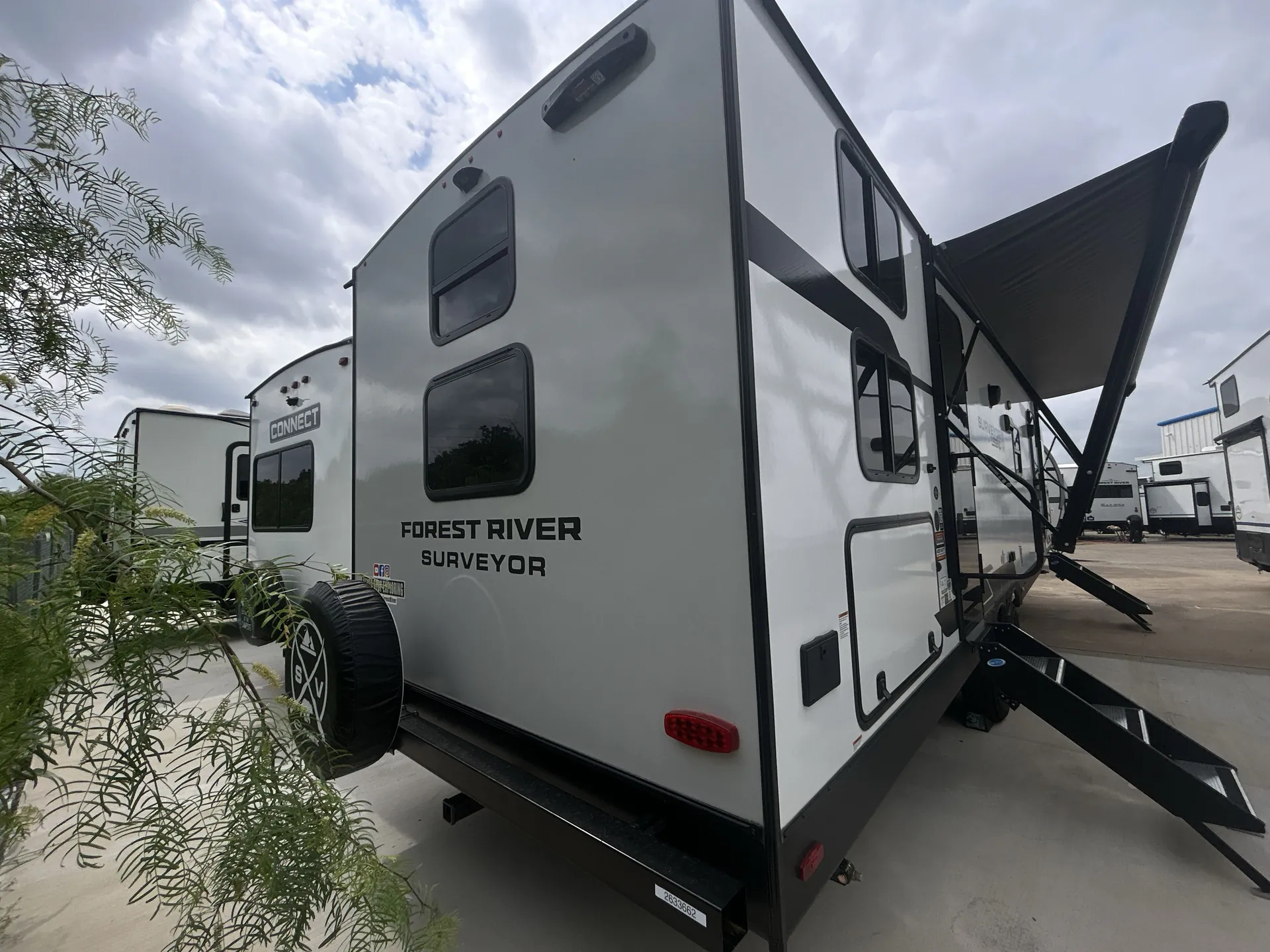 2026 Forest River Surveyor Legend 296QBLE — backside