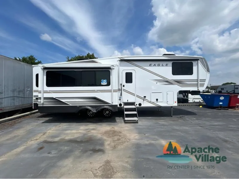 2027 Jayco Eagle 29RLC - Photo 3