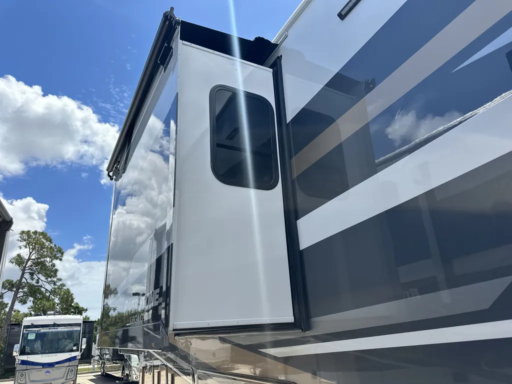 2026 Forest River Riverstone Legacy 43BFC, Photos photo 12