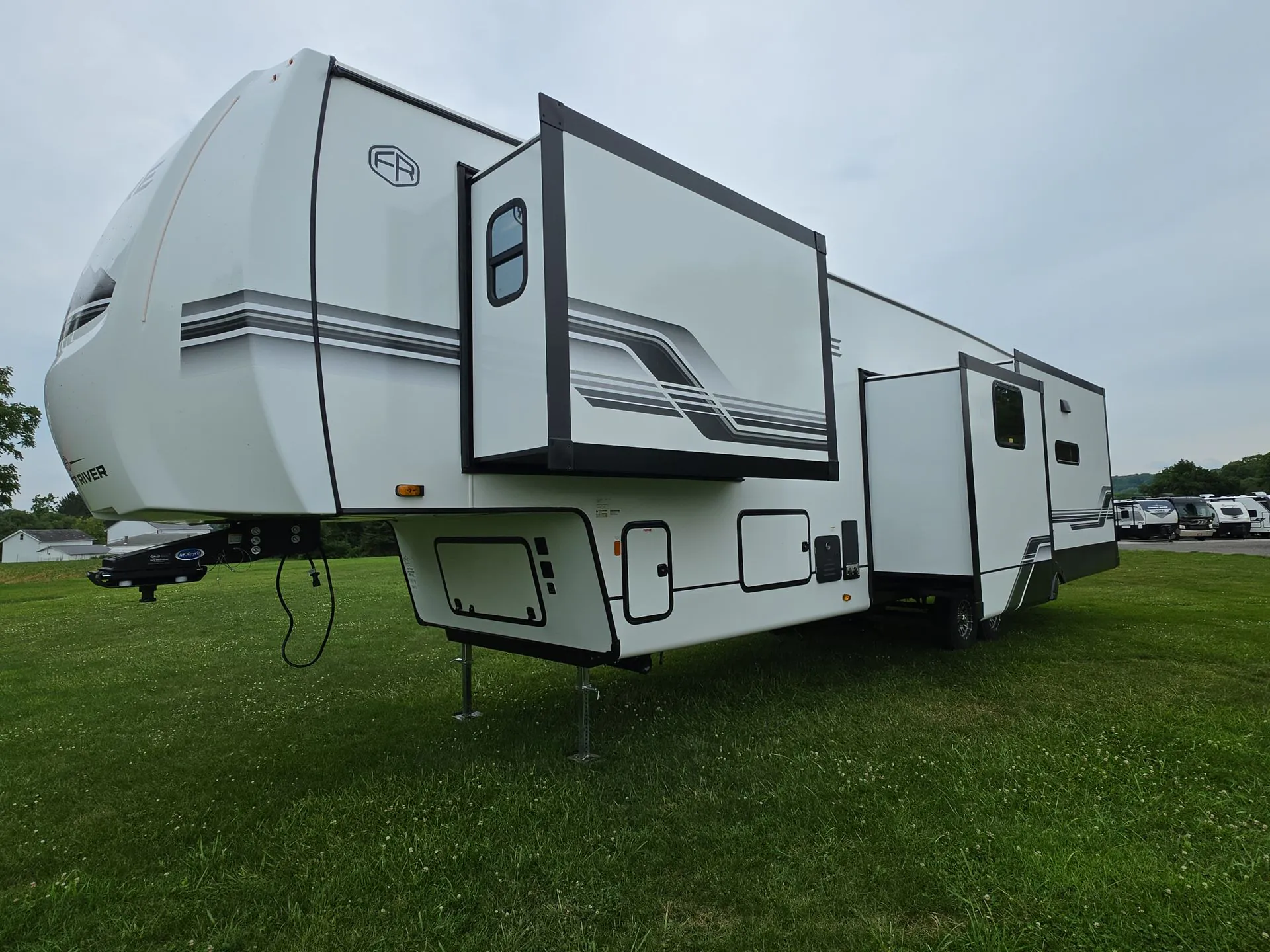 2027 Forest River Sabre 36FLX - Photo 3