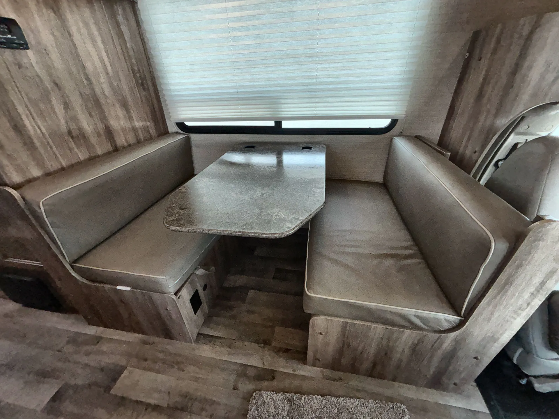 2020 Jayco Redhawk SE 22C — living area main