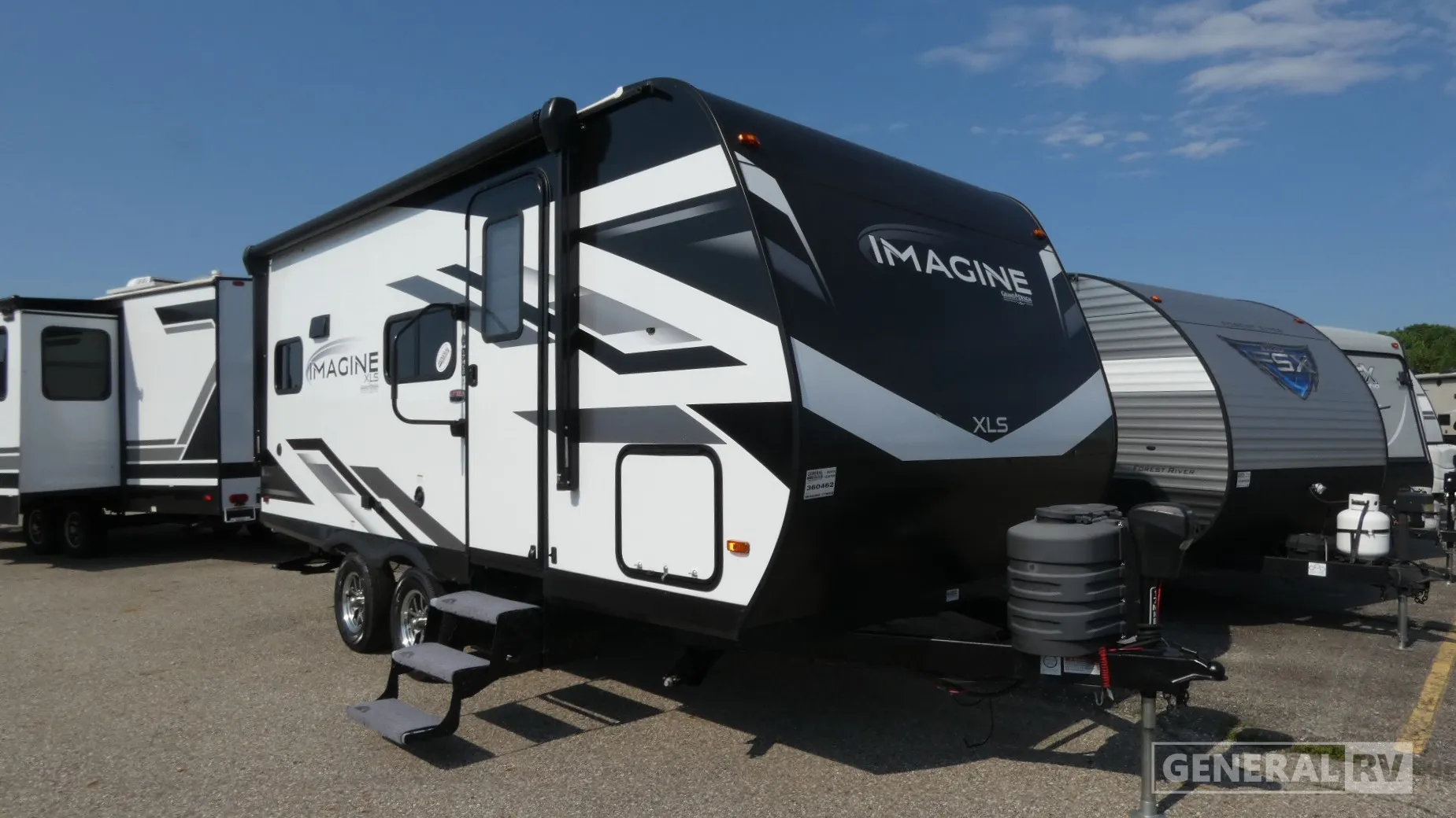 2023 Grand Design Imagine XLS 17MKE - Photo 2