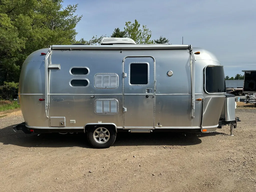 2018 Airstream Flying Cloud 20FB - Photo 4