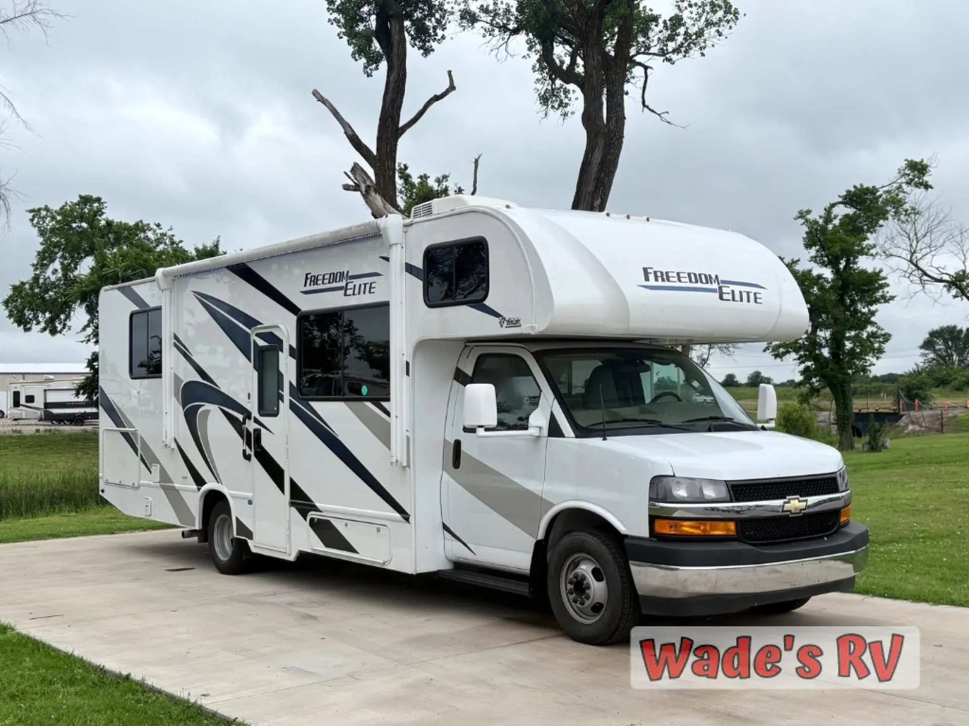 2024 Thor Motor Coach Freedom Elite 28AE - Photo 2