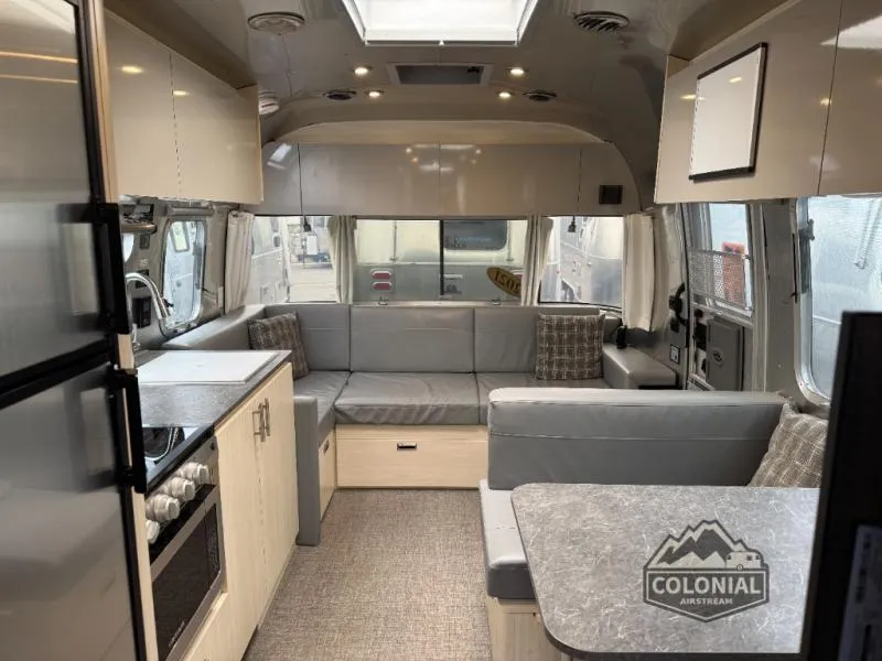2021 Airstream Flying Cloud 28RB - Photo 4