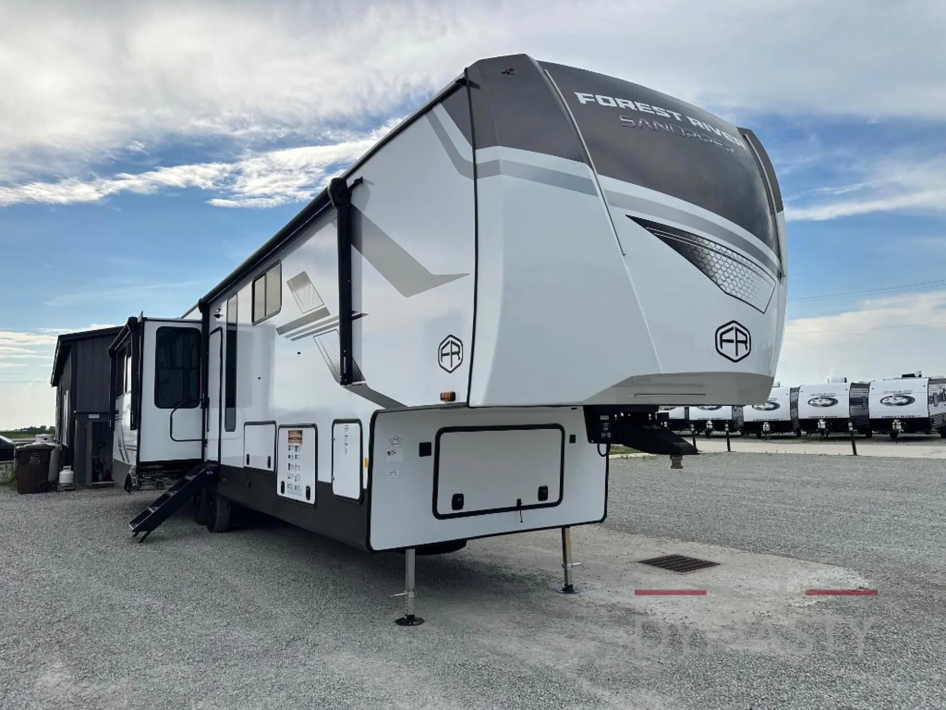 2026 Forest River Sandpiper 3900HBLR - Photo 2