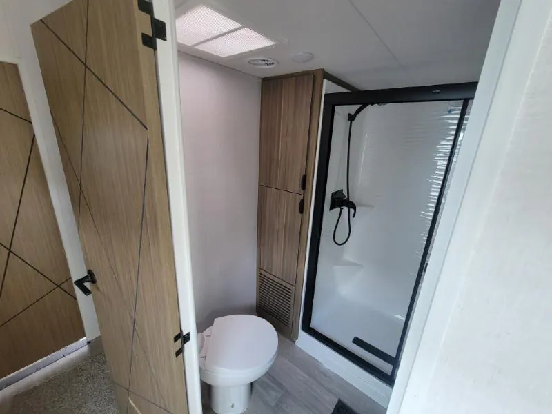 2026 Forest River Salem Grand Villa 40FKP, Photos photo 13