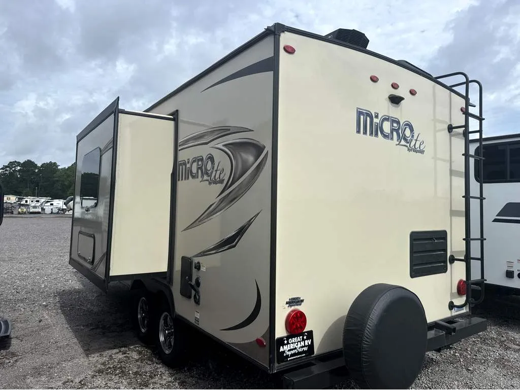 2019 Forest River Flagstaff Micro Lite 21FBRS - Photo 4